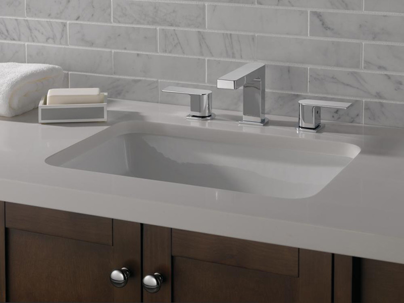 Xander® Bathroom Collection